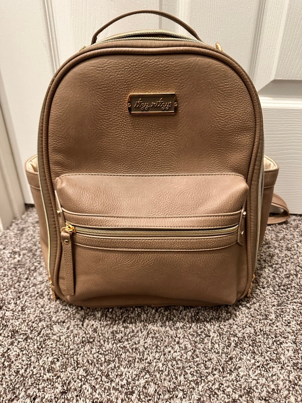 Itzy ritzy taupe bag