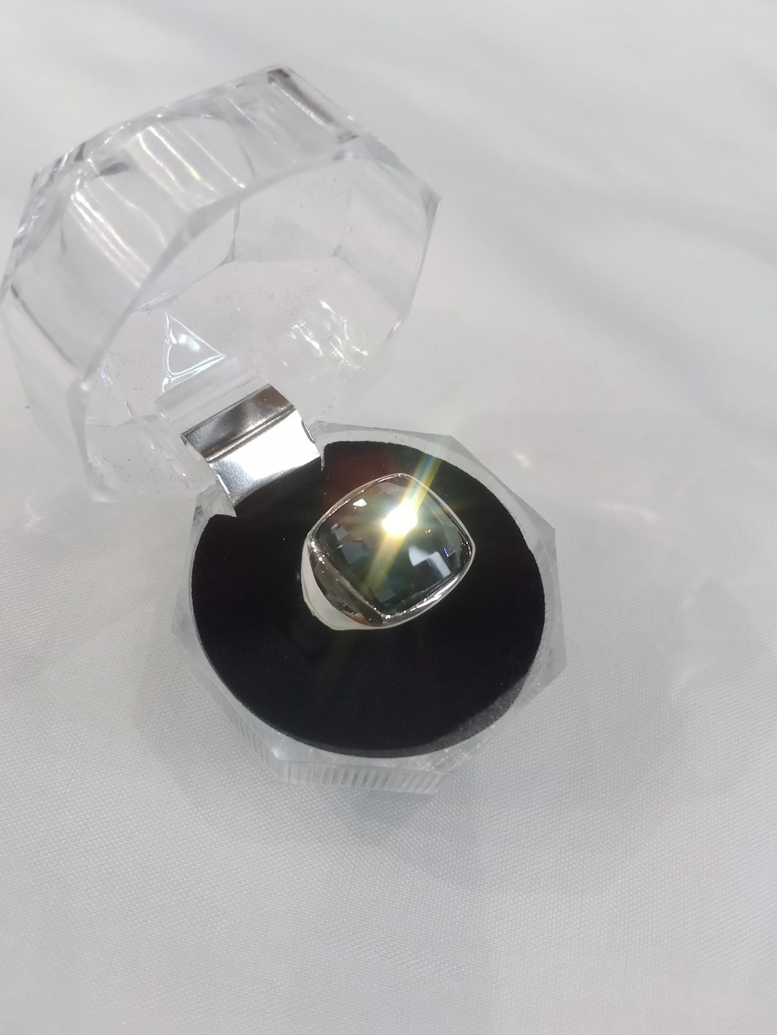 Lia Sophia Retired Silver Plated Faceted Black Out Ring.
