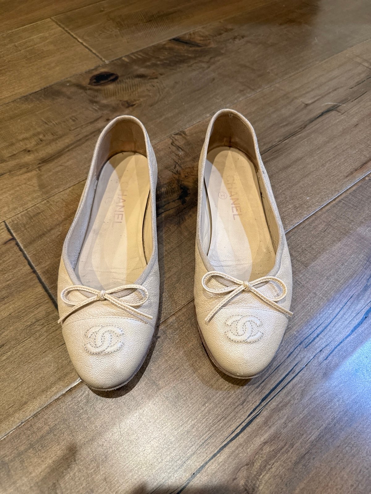 Chanel grain leather ballet flats - pearl