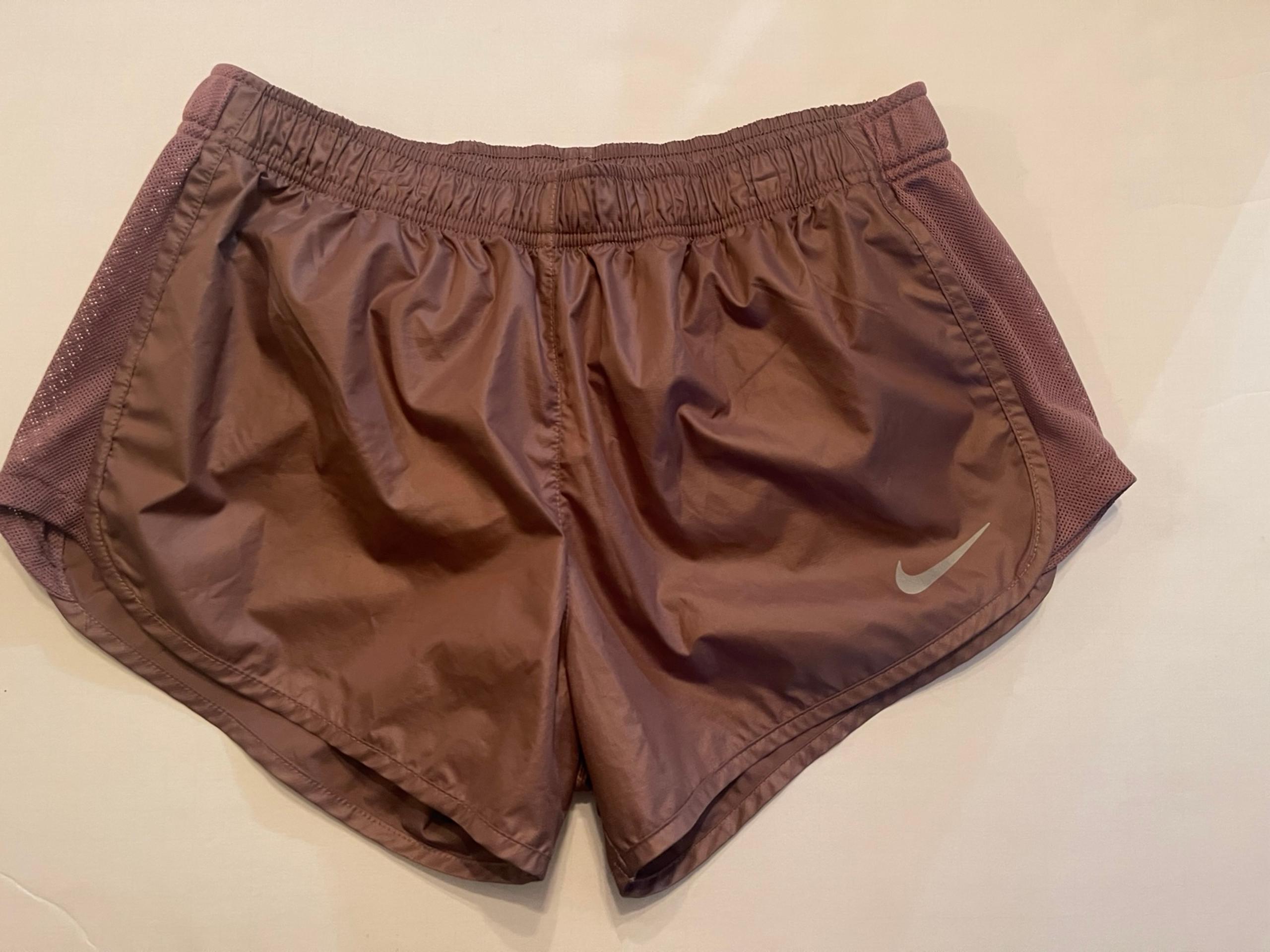 NIKE Running Shorts Size Medium