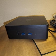 Dell TB 16 Thunderbolt Docking Station w/ 130W & 240W Power Adapters and HDMI
