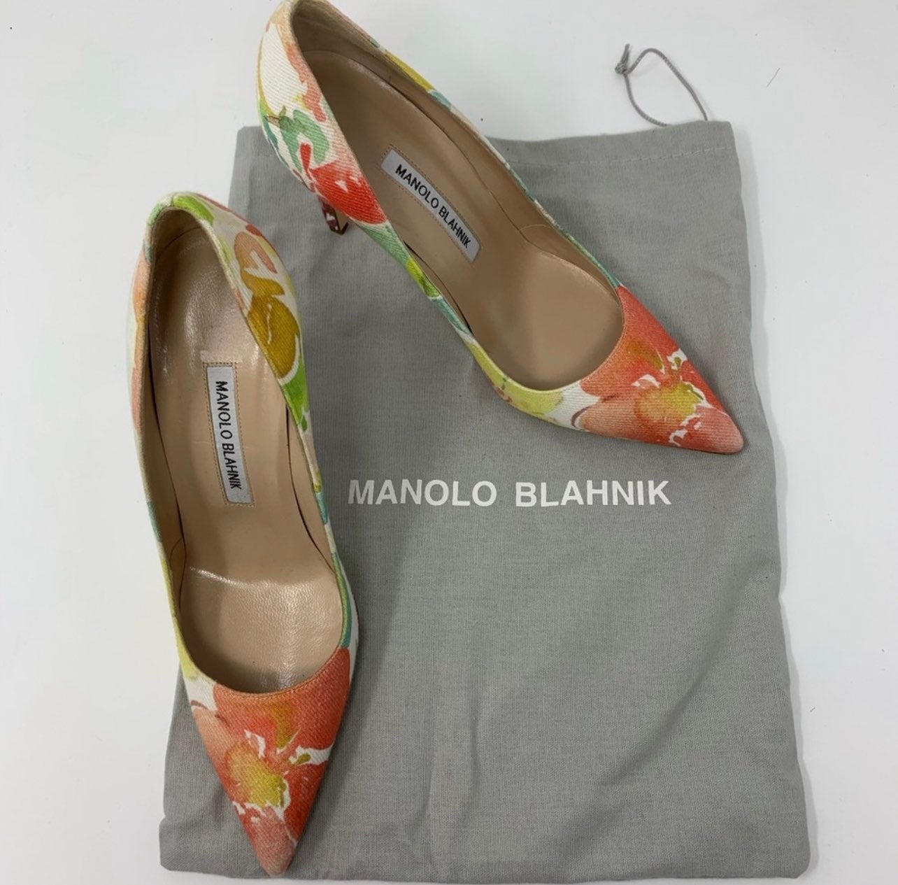 Manolo Blahnik pumps heels Watercolor