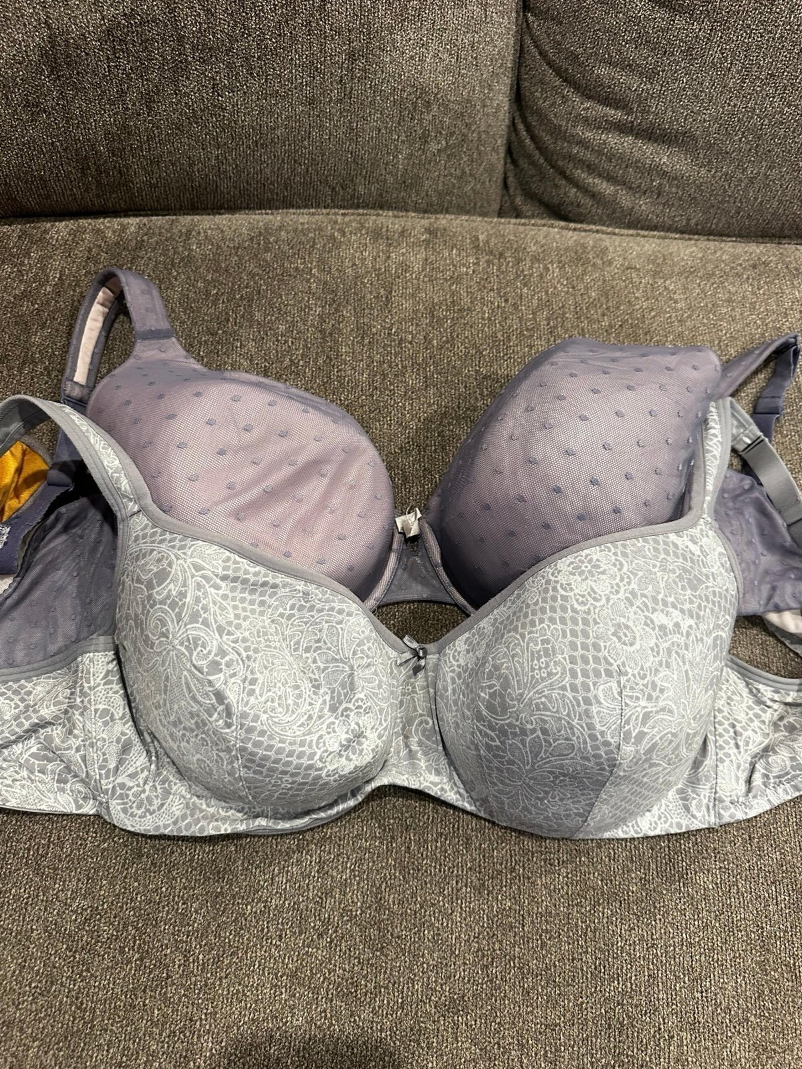 Cacique bra bundle size 44D