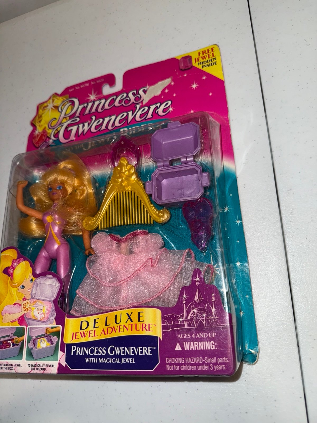 Princess Gwenevere and The Jewel Riders Deluxe Jewel