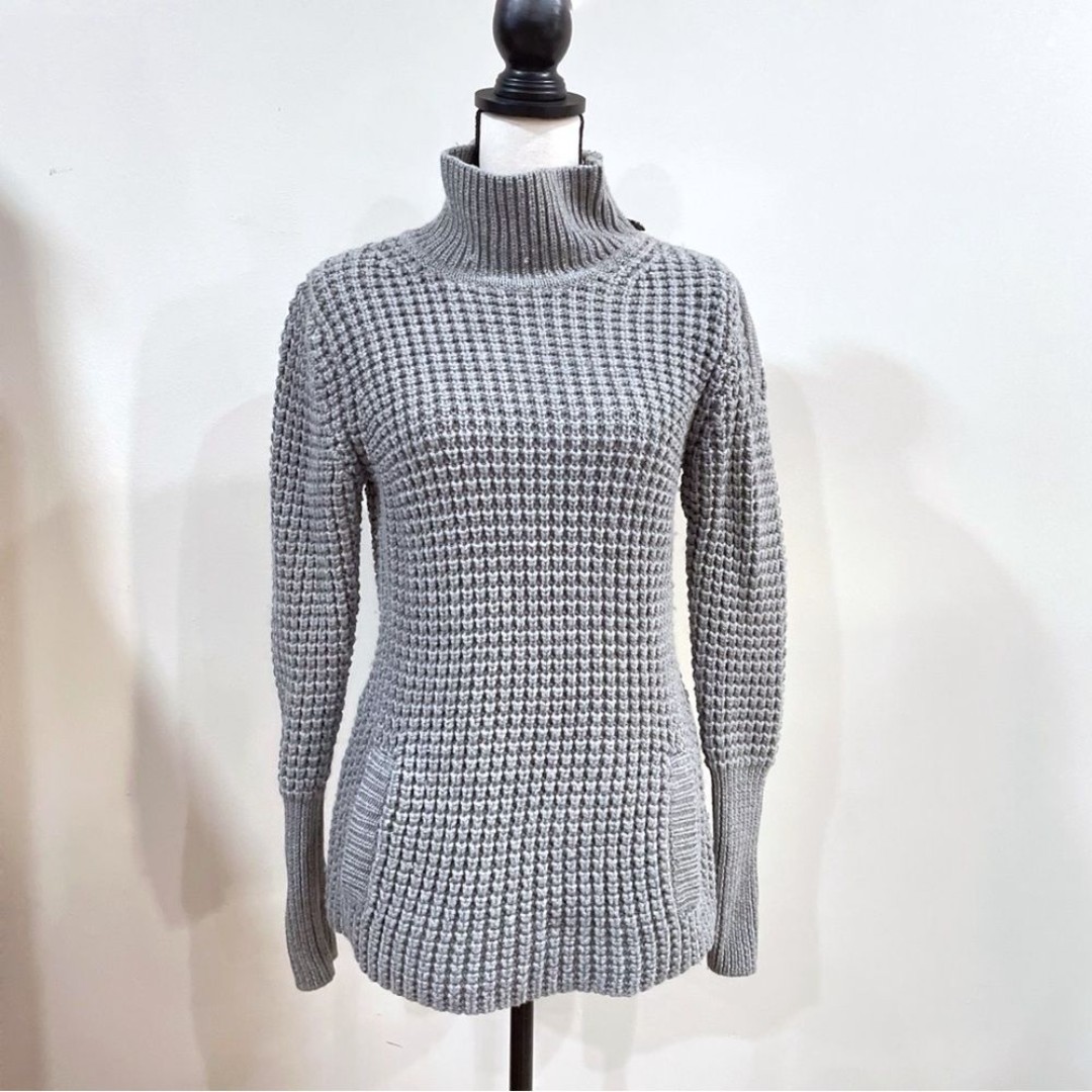 Escada Sport Long-Sleeved Turtleneck Textured Wool Chunky Sweater Gray, Sz Med
