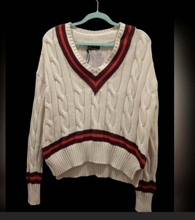 NWT, Olivaceous Cream and red cable knit sweater Sweater