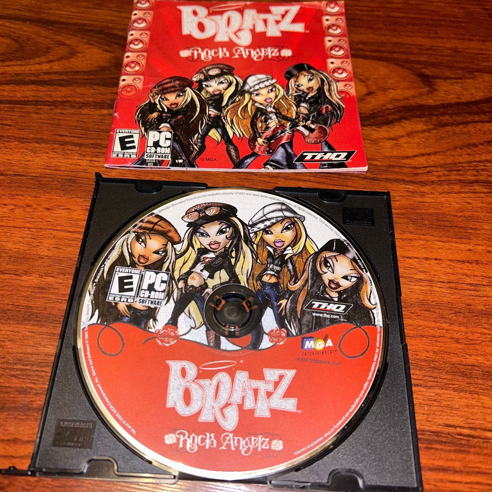 Retro THQ BRATZ Rock Angelz PC CD ROM Sofrware RARE /CD & Manual Only