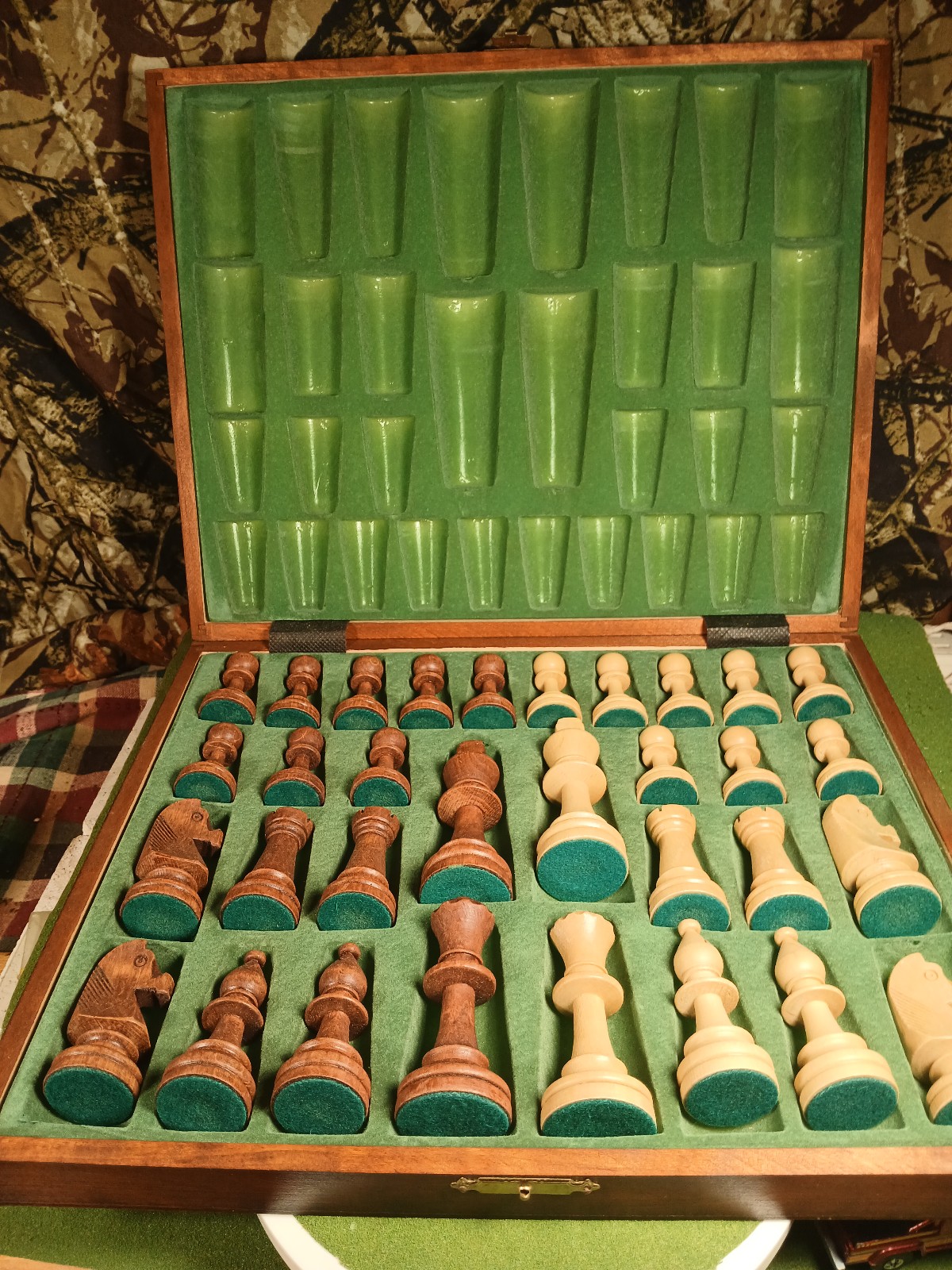 Vintage 1986 Cambor Wooden Chess