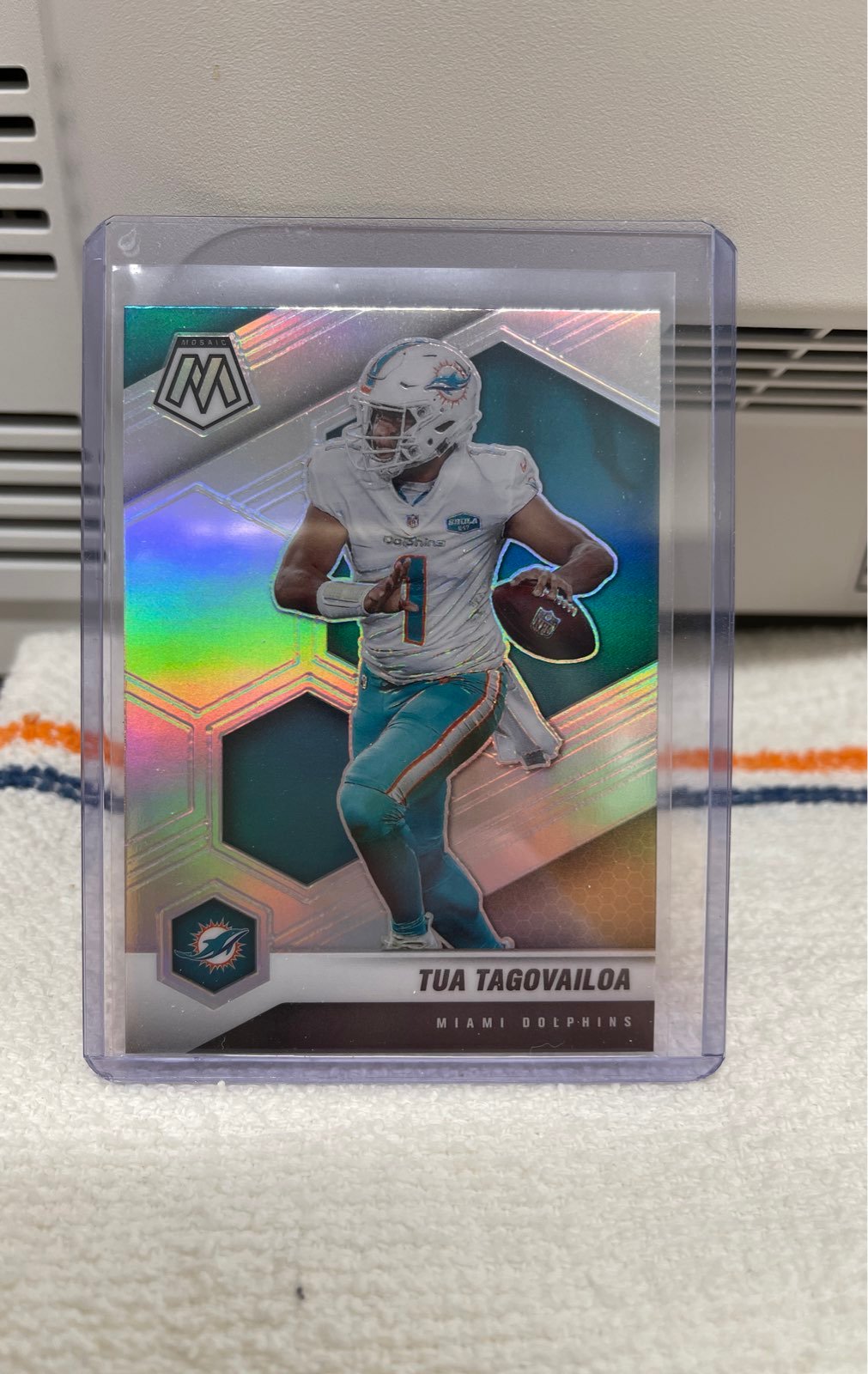 Tua Tagoviloa- Mosaic, Silver Prizm