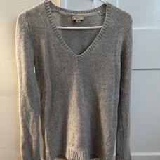 Vintage Burberry Women’s Sweater