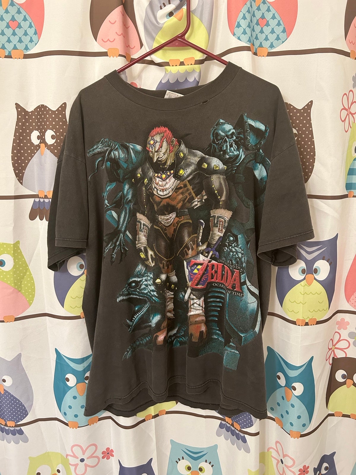 This is a 1998 Legend of Zelda Ocinara of Time tshirt