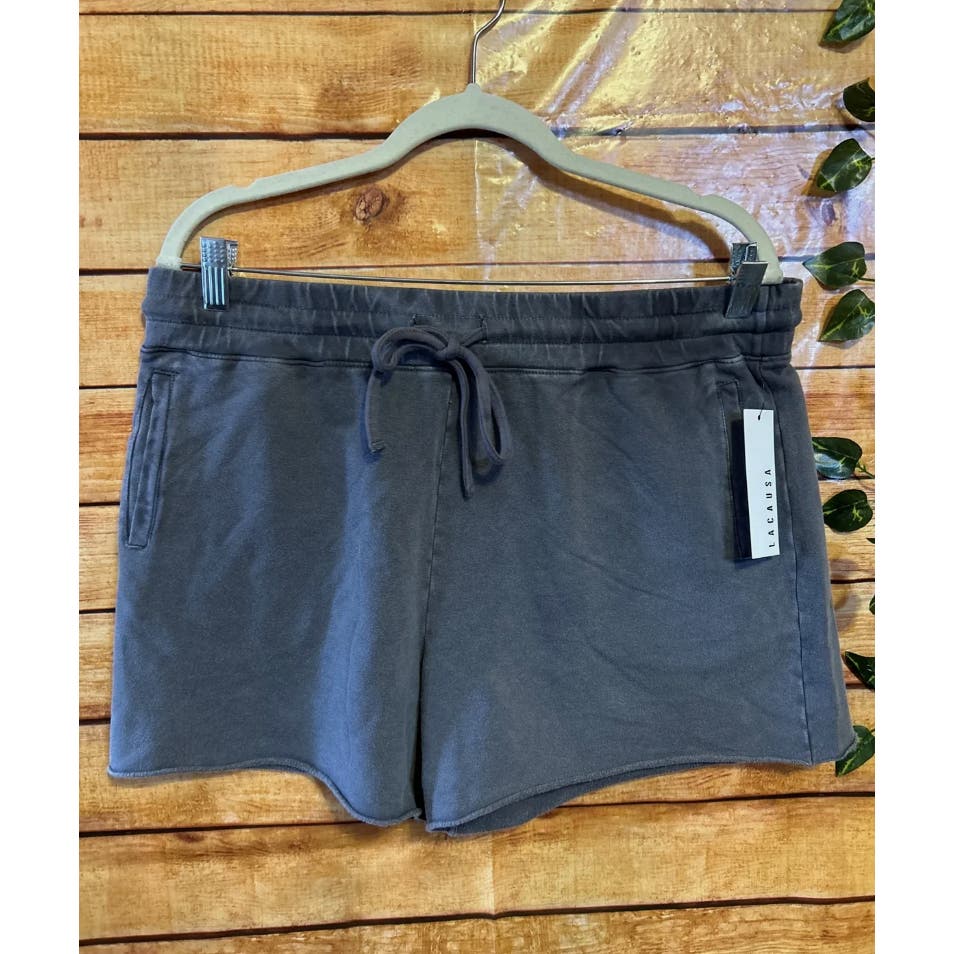 NWT- LACAUSA- Grey acid-wash boyfriend shorts- Small