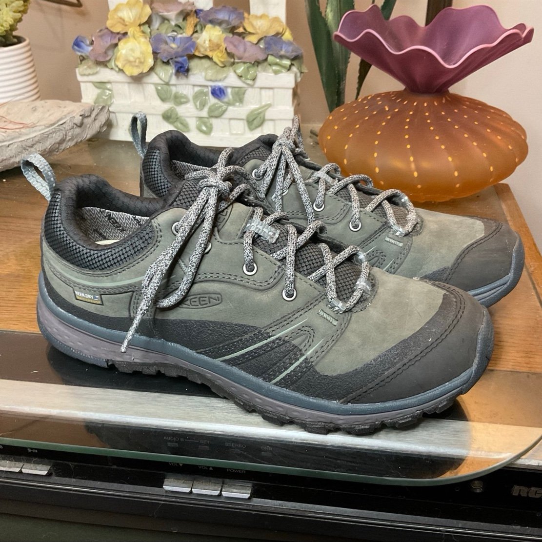 KEEN WOMENS TERRADORA LEATHER WTRPRF HIKING SHOES 7.5
