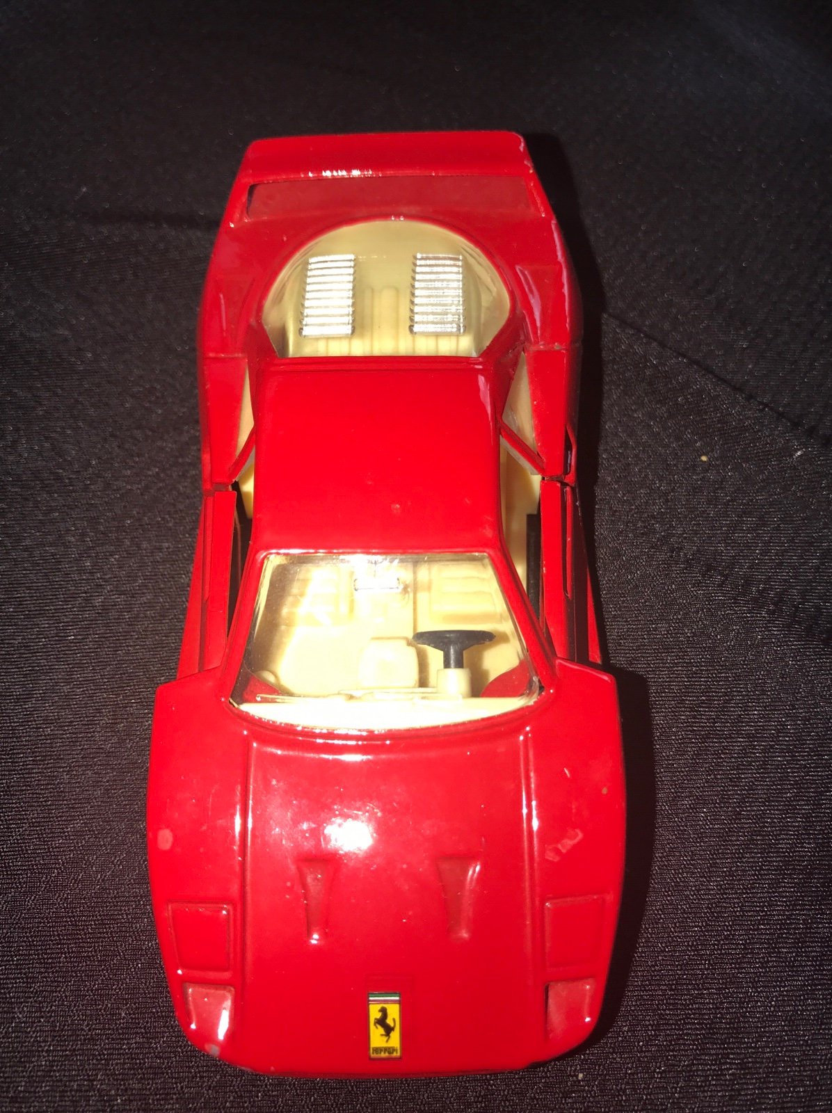 MINT Vintage Ferrari F40 Diecast model car