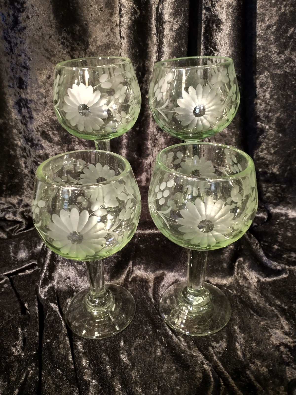 Clear Condessa etched wine glass set 4 Rose Ann Hall designs 1818cl
