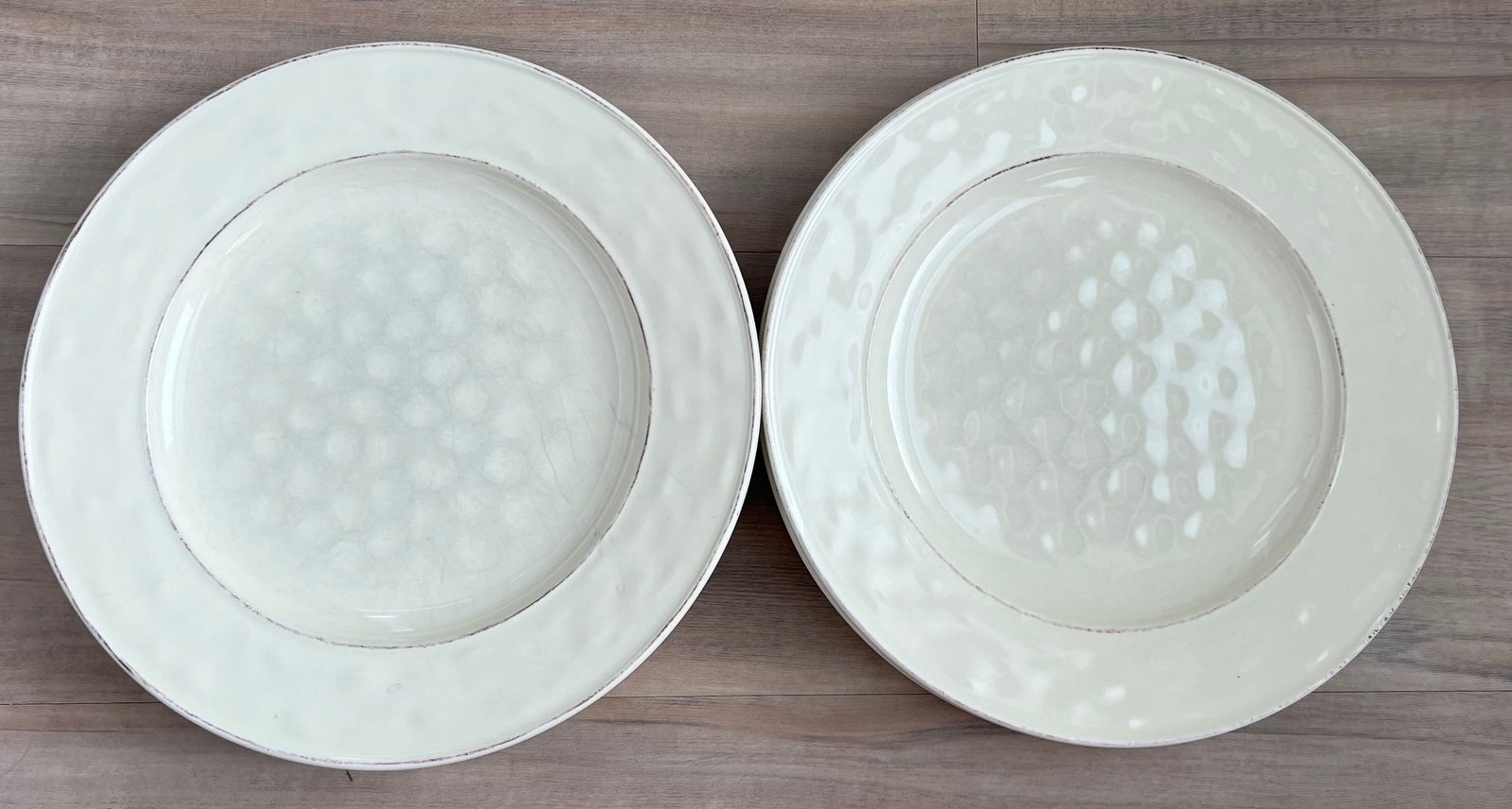 Pier one dinner plates Martillo creme Brûlée -set of 2