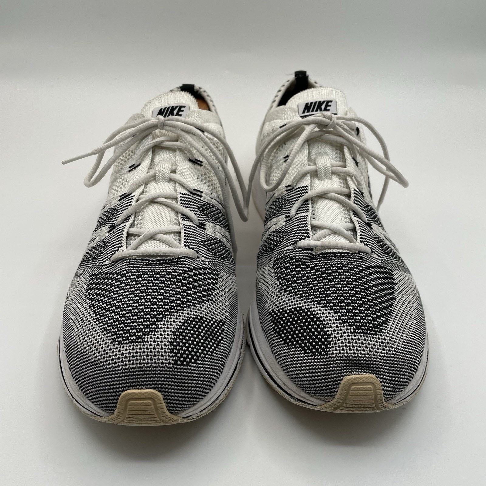 Nike Flyknit Trainer White Black OG Size 13 2017 AH8396-100