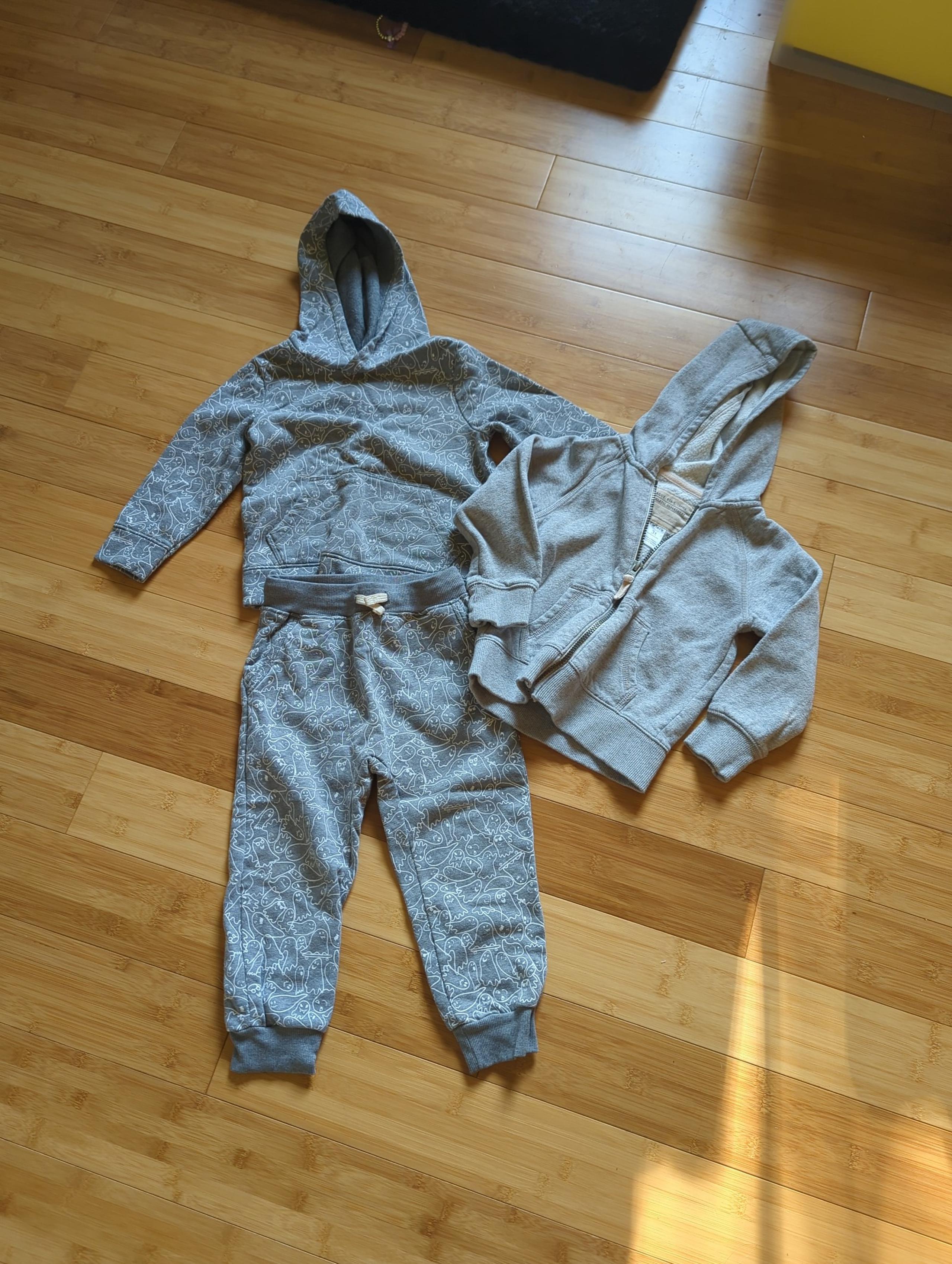 Old Navy Skateboarding Ghost Jogger Set and Grey Hoodie 3T