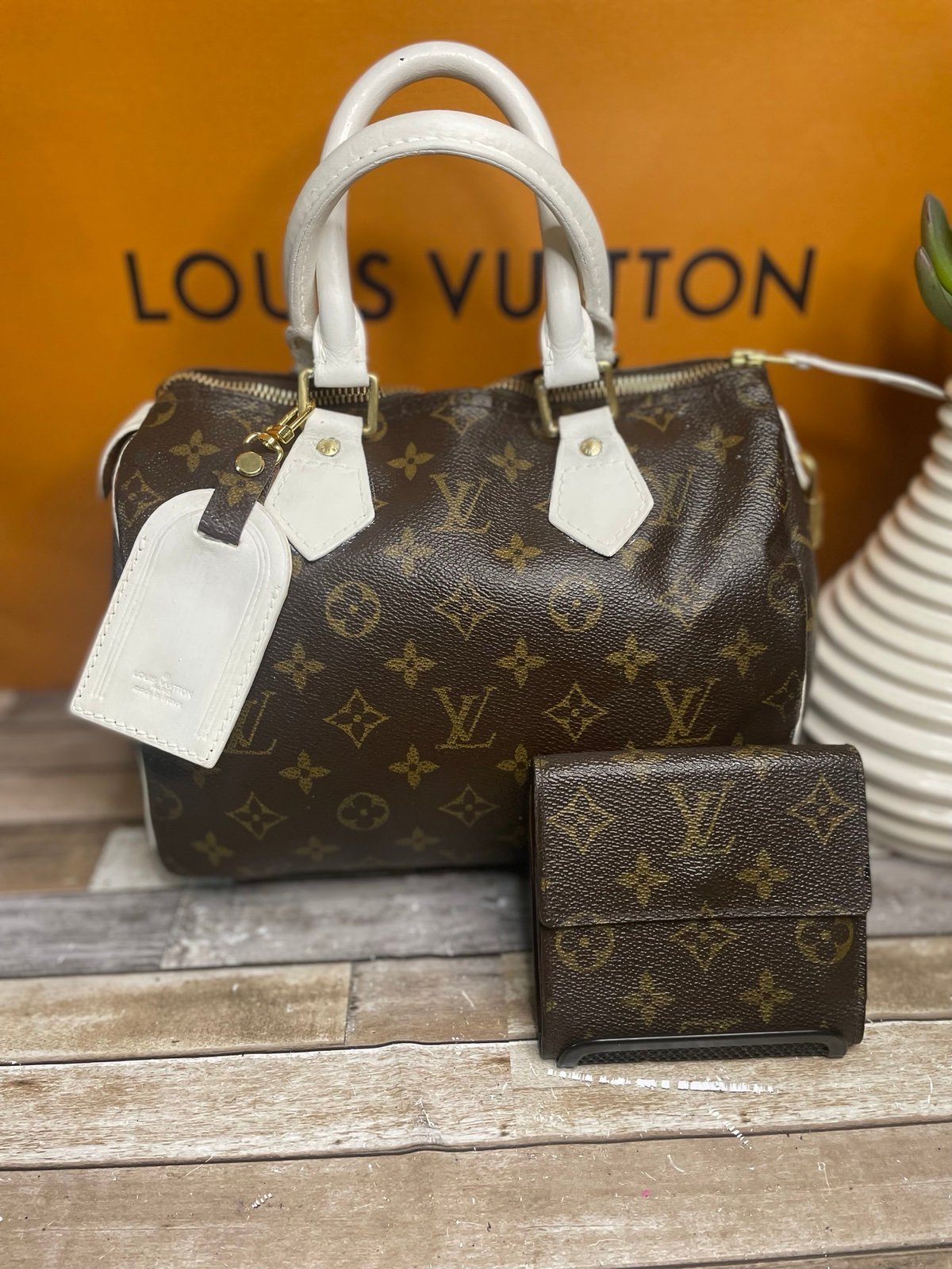 Louis Vuitton Speedy 25