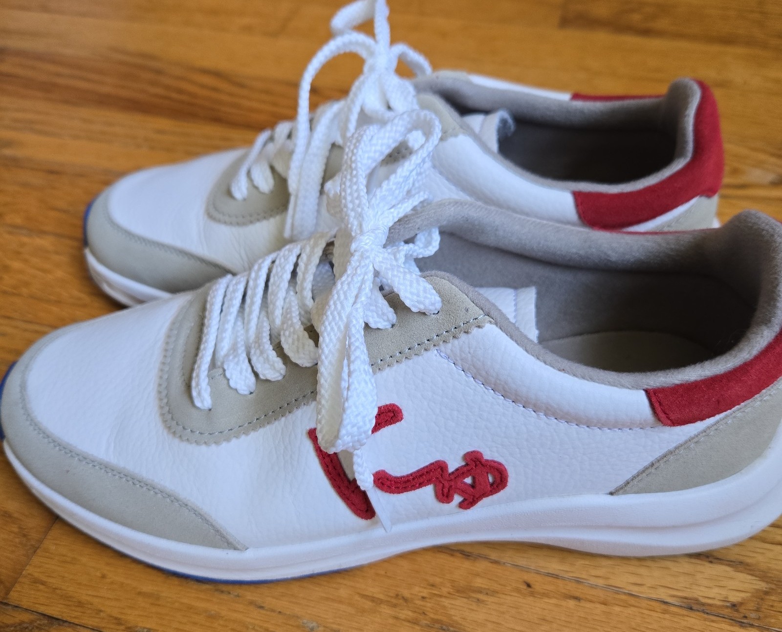 Used: Mens SANGACIO BLOW SNEAKERS