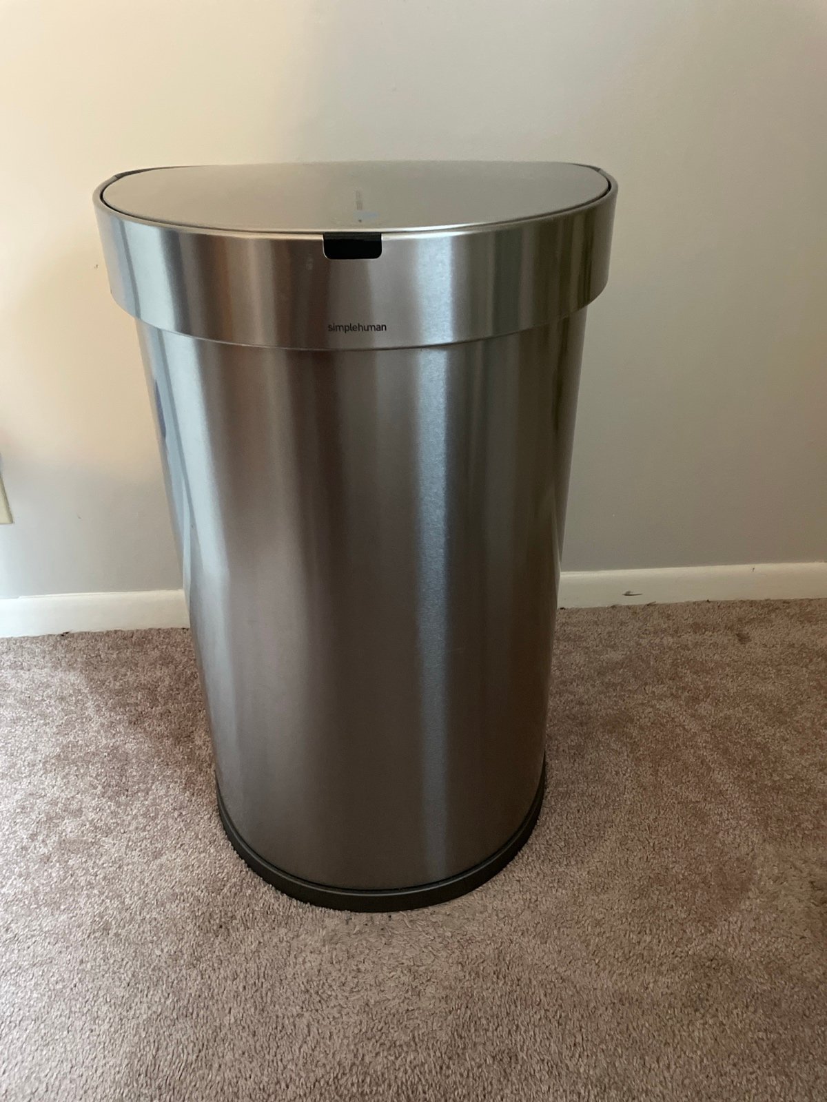 Simplehuman trash can