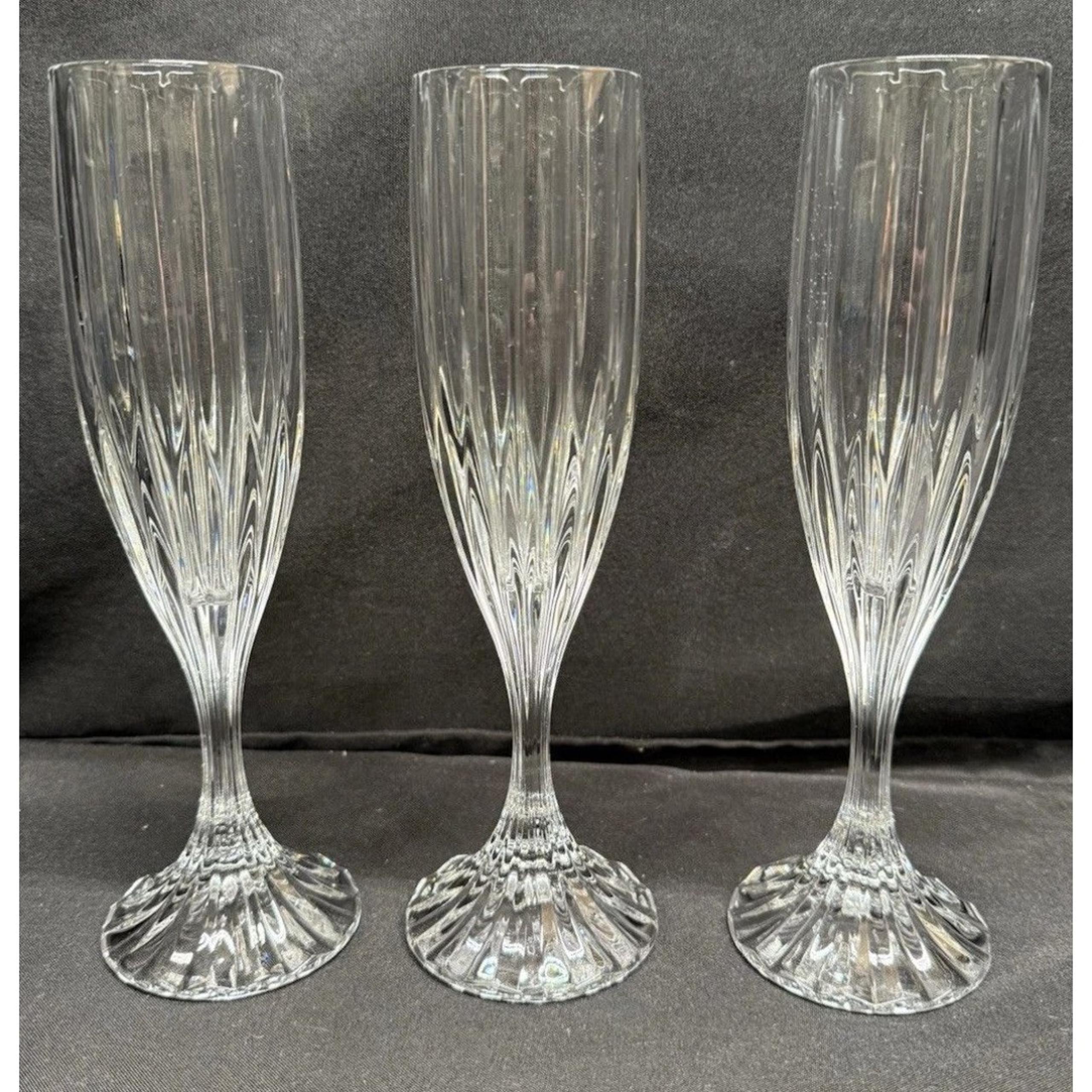 Set of 3 Mikasa Park Lane Crystal clear Fluted Champagne glasses 9” tall x 2”