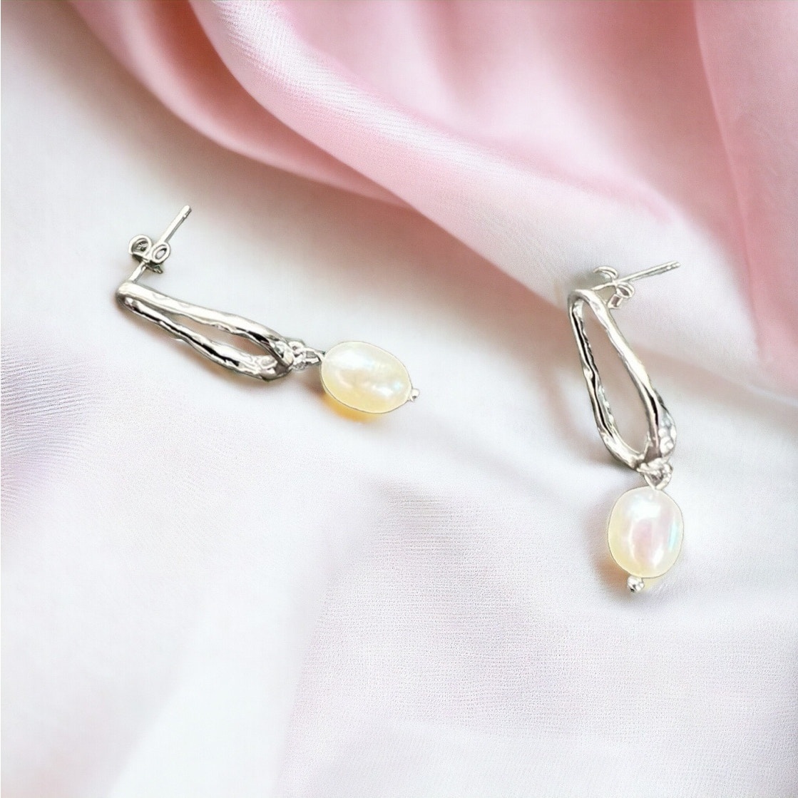 NEW 18K white gold plated freshwater baroque pearl earrings jewelry B23