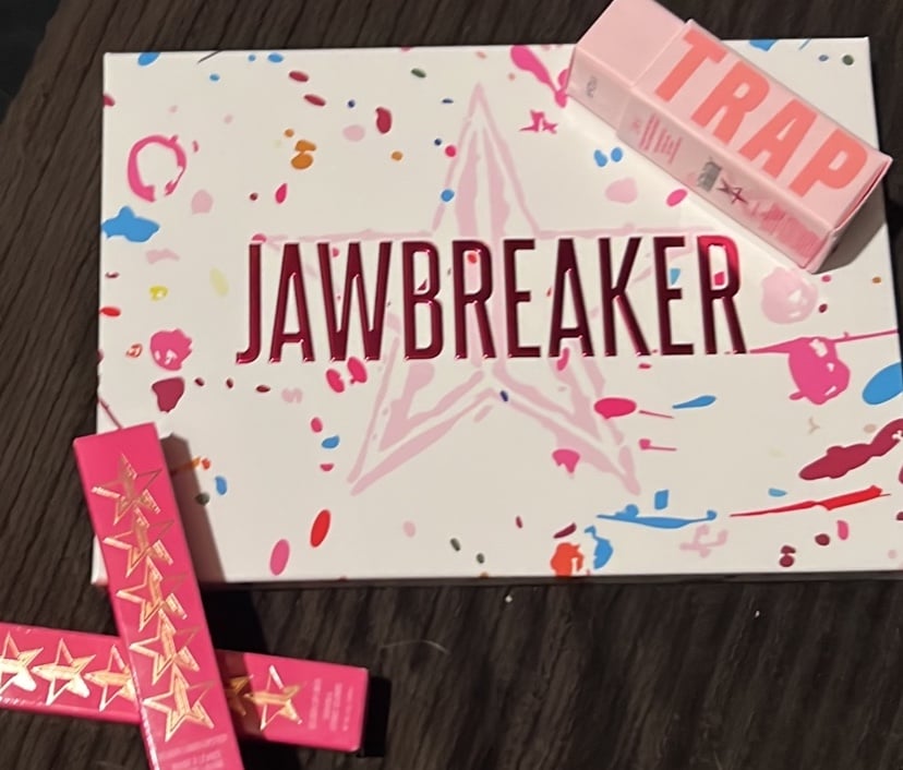 Jawbreaker Palette