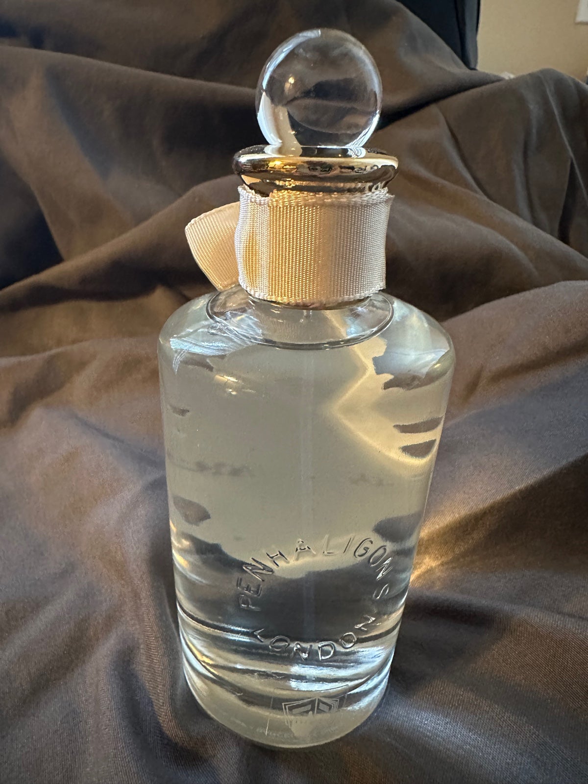 香水(女性用) Penhaligon's ARTEMISIA Eau de Parfum Amazon.com : Penhaligon's Artemisia Eau De Parfum Spray 3.4