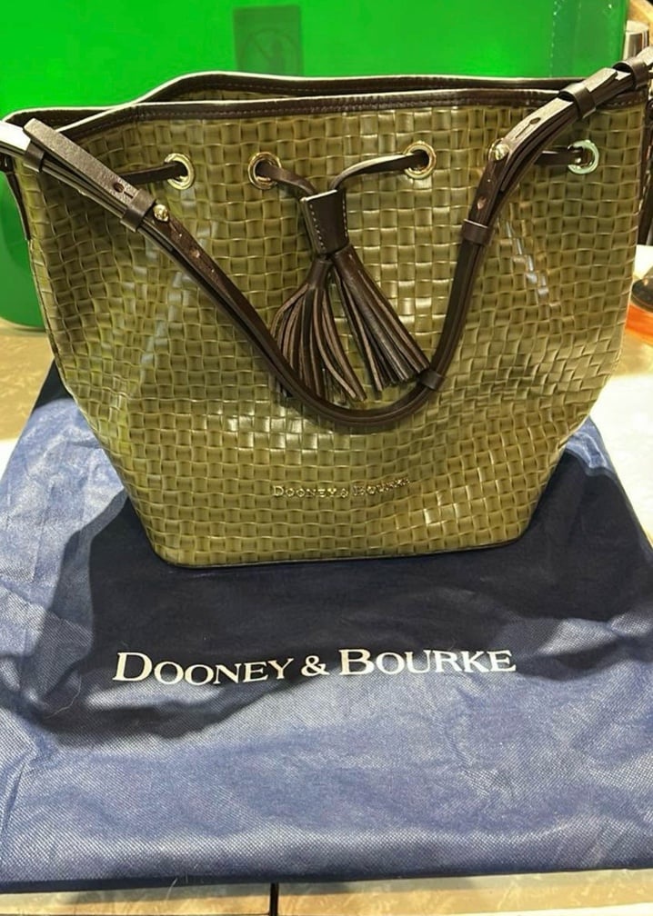 Shoulder bag