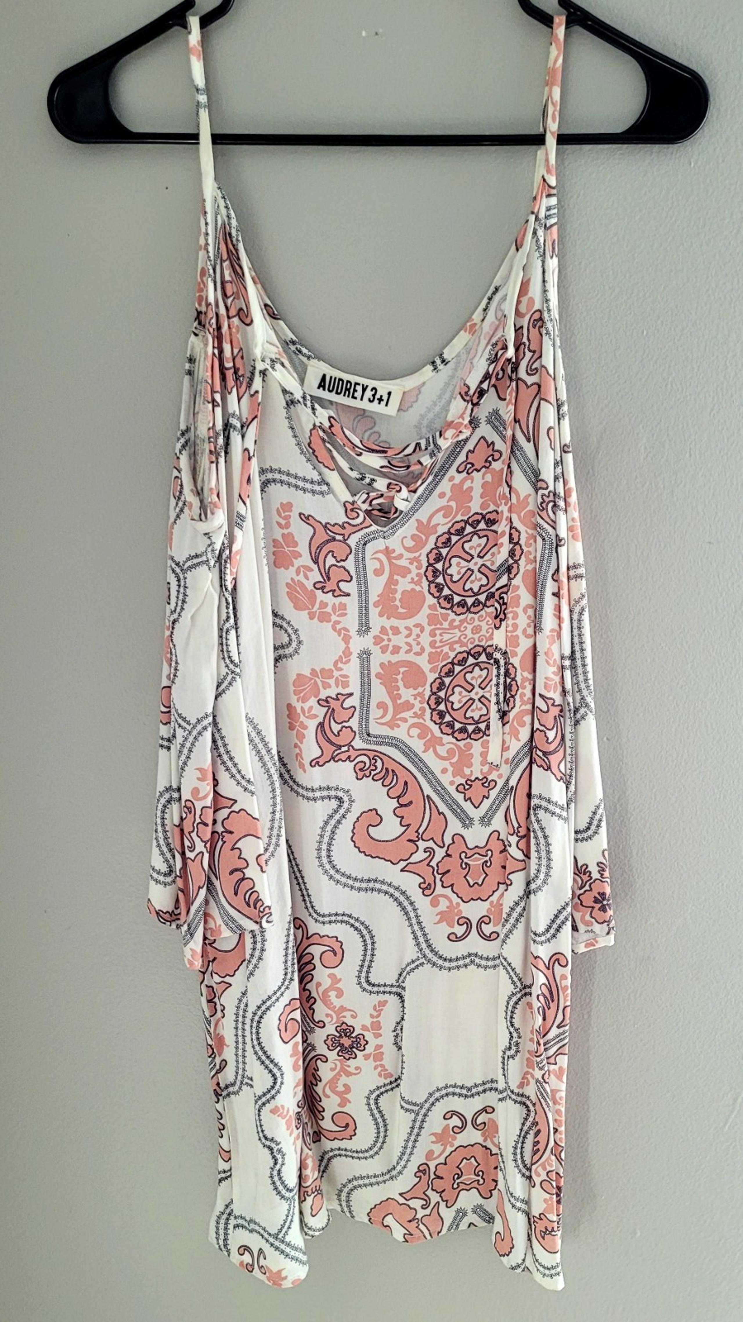 Audrey 3+1 Women's Cold Shoulder Dress Size S