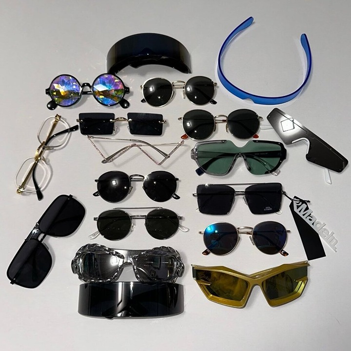 18 SUNGLASSES + 12 CASES