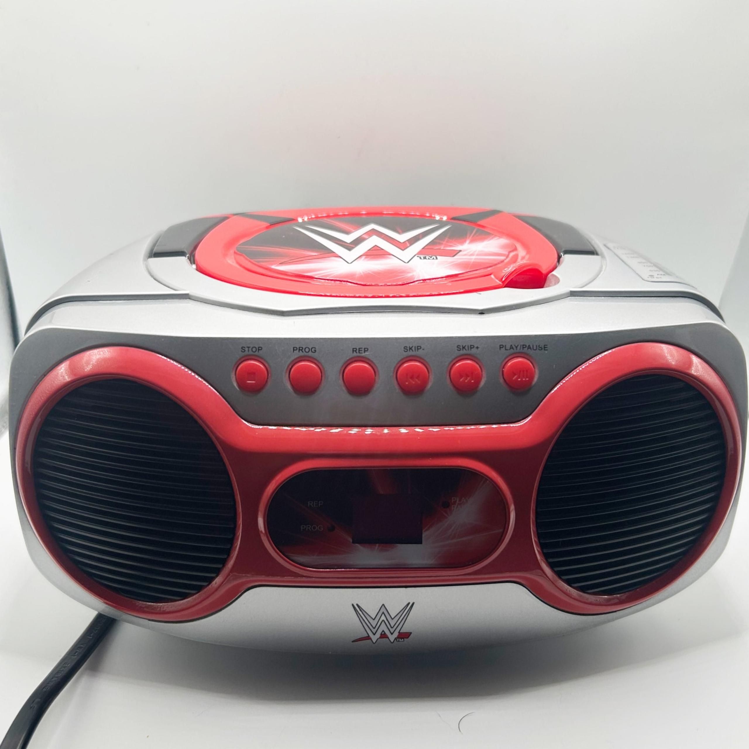 WWE Official Wrestling Portable Mini Boom Box CD Player w/ Radio LOGO Rare EUC