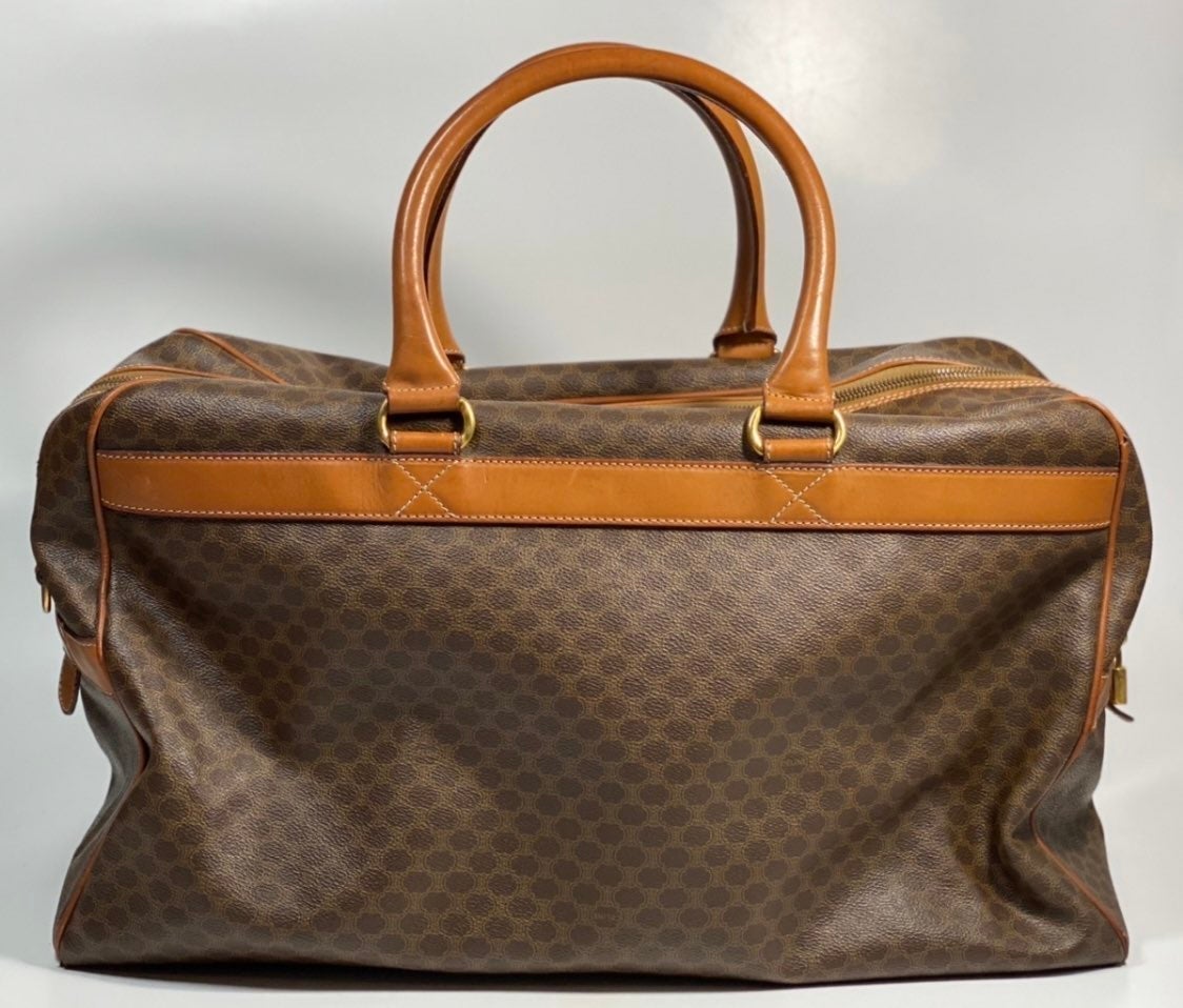 PoshLulio | Mercari