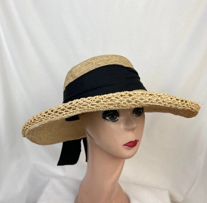 Hat With Black Fabric Band And Hanging Bow