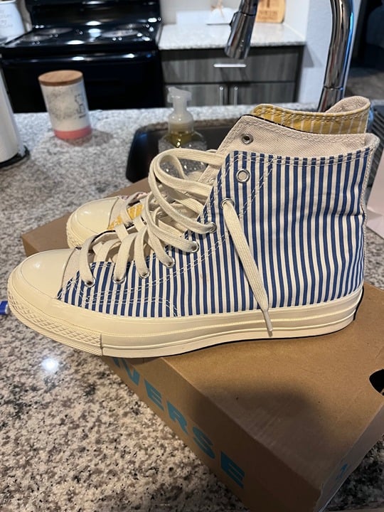 Converse