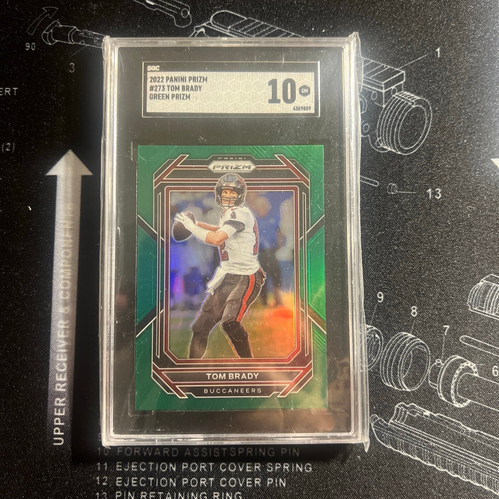 2022 Panini Prizm Tom Brady Green Prizm #273 Tampa Bay Buccaneers SGC 10