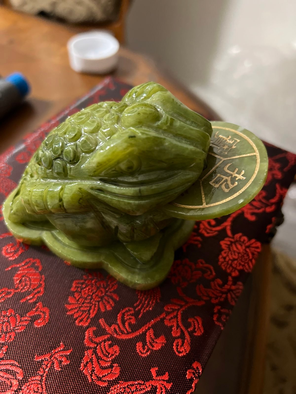Natural jade carving money frog