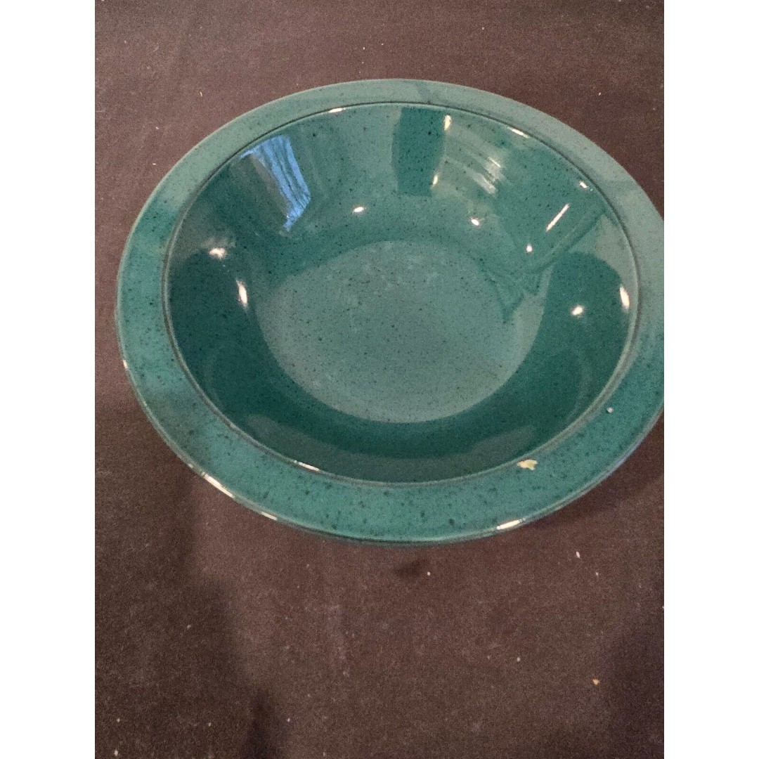 MIKASA Chromatic - Emerald Round Vegetable Bowl 10 Excellent - Vintage 1980s