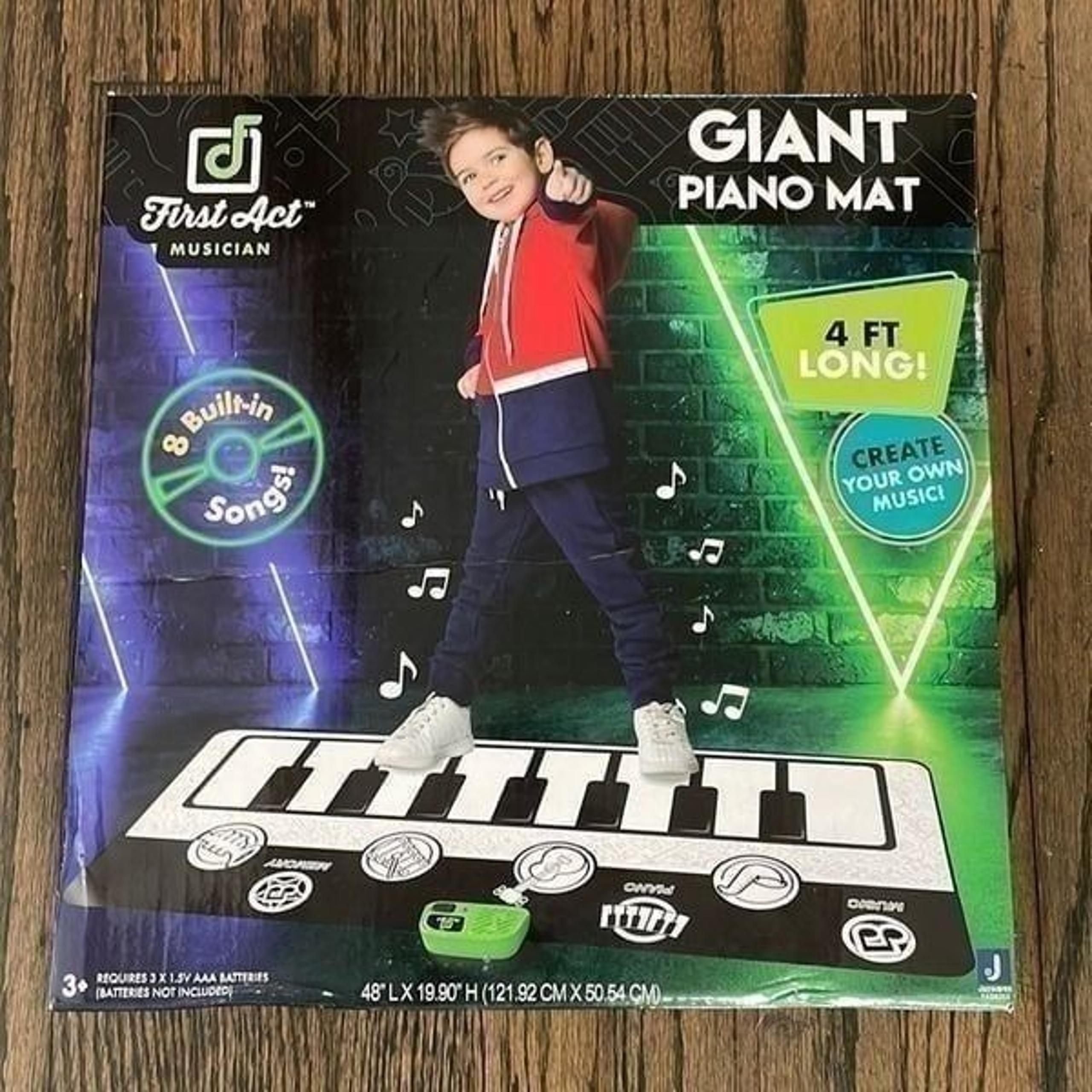 Nearly new! Giant Piano Mat by First Act Musician