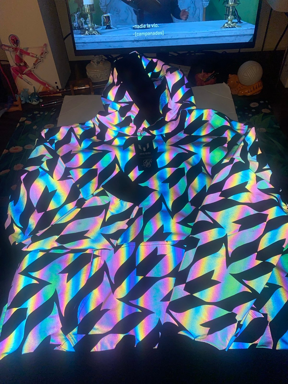 New sik silk iridescent hoodie size
