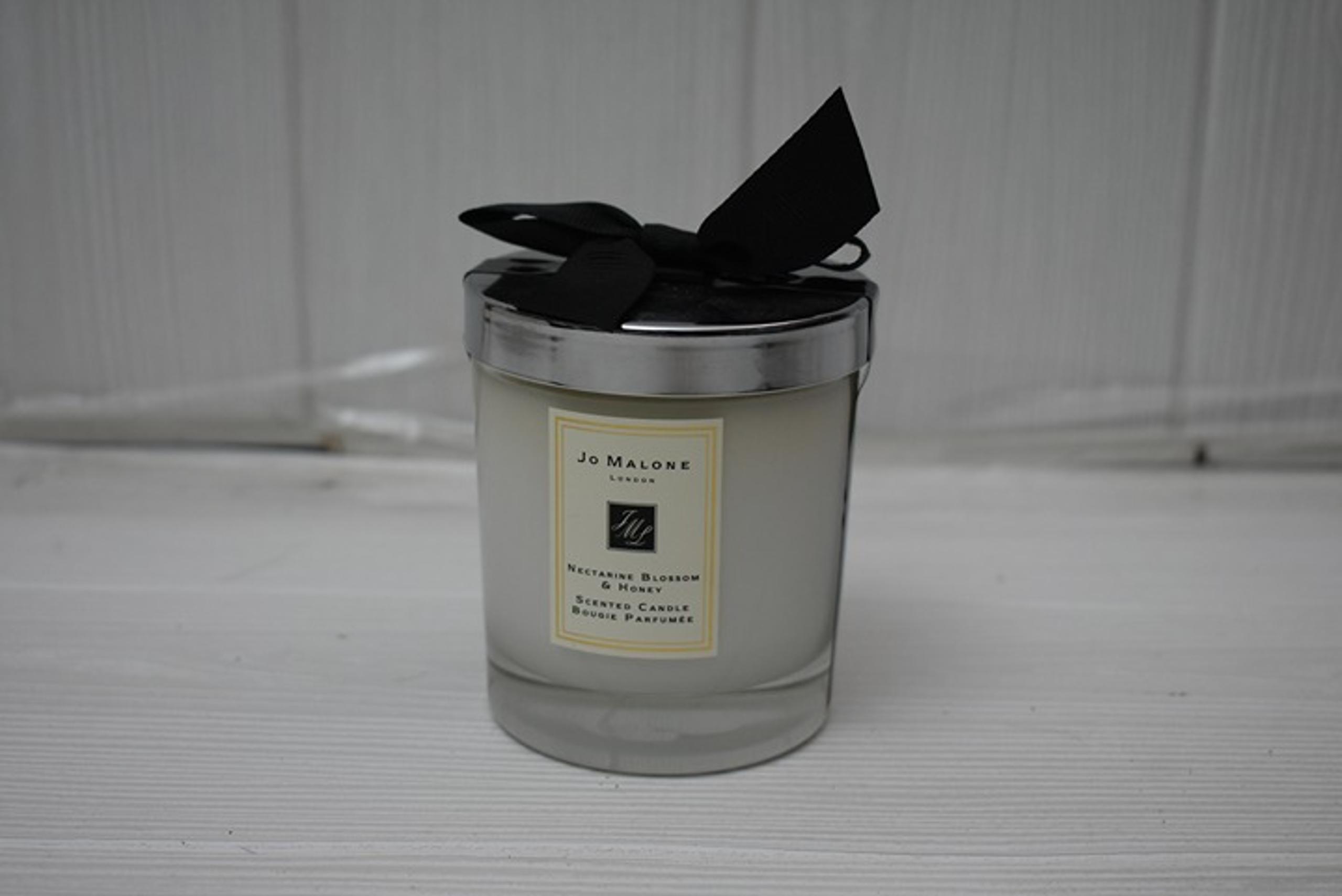 Jo Malone NECTARINE BLOSSOM & HONEY Scented Candle - Height 2.5"