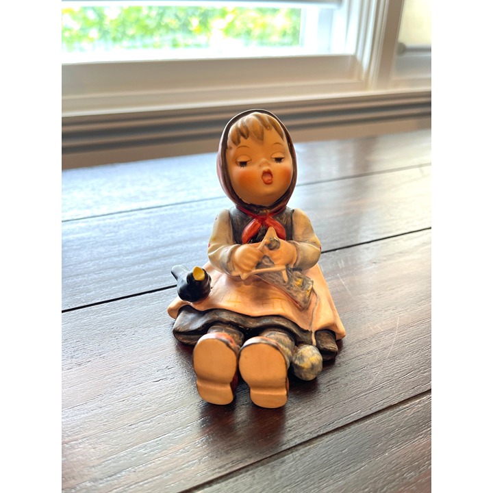Vintage Hummel Goebel Happy Pastime Girl Knitting with Bird TMK-3 #69