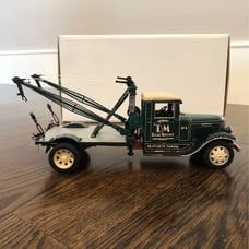 Danbury Mint 1930 International Wrecker