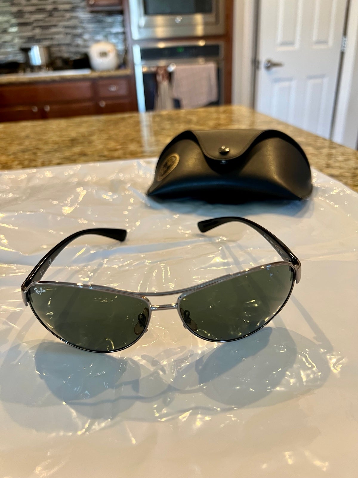 Ray Ban 3386 sunglasses