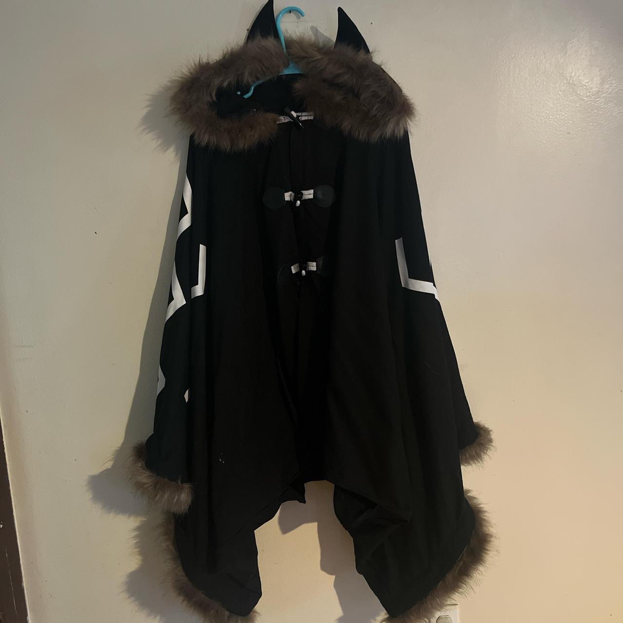 [IRO+IRO] Long black cape with sleeves and faux fur coat