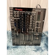 Vestax PMC-17A mixer
