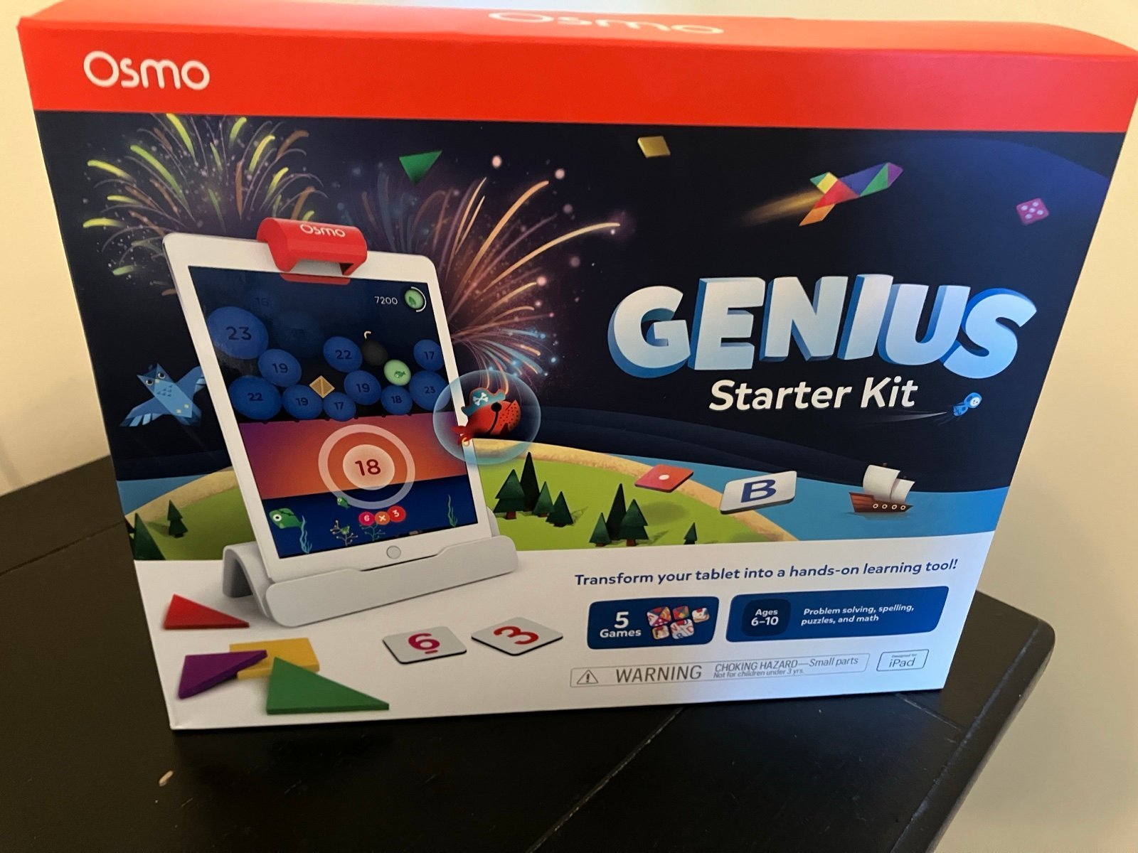 Educational game set for iPad with interactive pieces