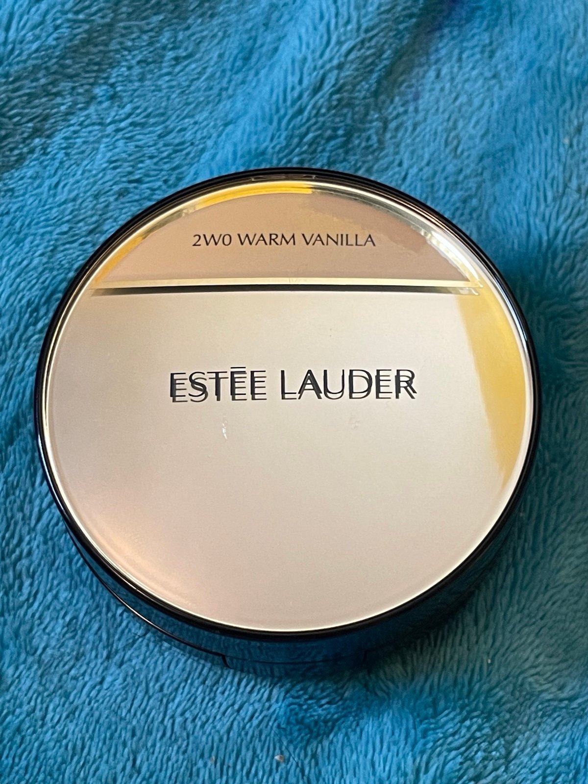 Estee Lauder Double Wear Cushion BB