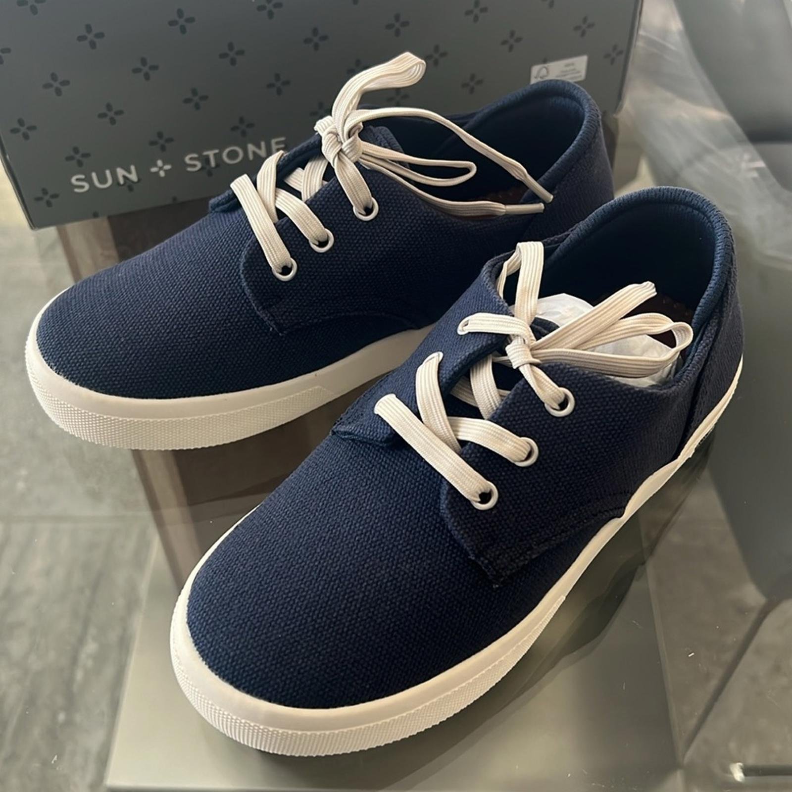 Sun+Stone Little Boys Kiva Lace Up Core Sneakers in Navy Blue Size 1 New in Box